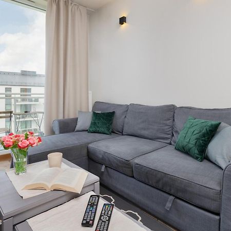 Apartment Mistral Gdynia With Parking By Noclegi Renters 외부 사진